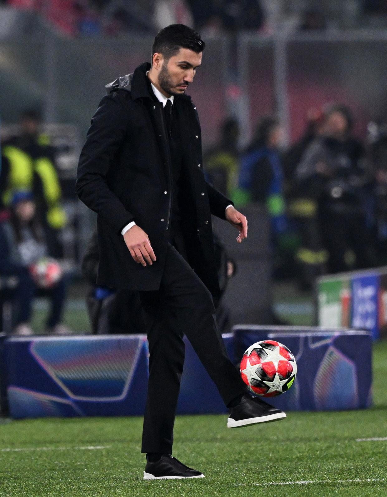 德国杯转会期再迎强敌，丹佛掘金更衣室发声，主帅态度——目标明确，身体对抗强度拉满的简单介绍-玖鼎电竞