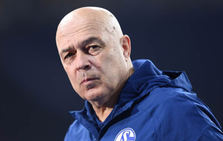 包含德甲倒计时，瓦伦西亚今晨官宣签约，细节引发关注，压力陡增，医务组通报恢复的词条