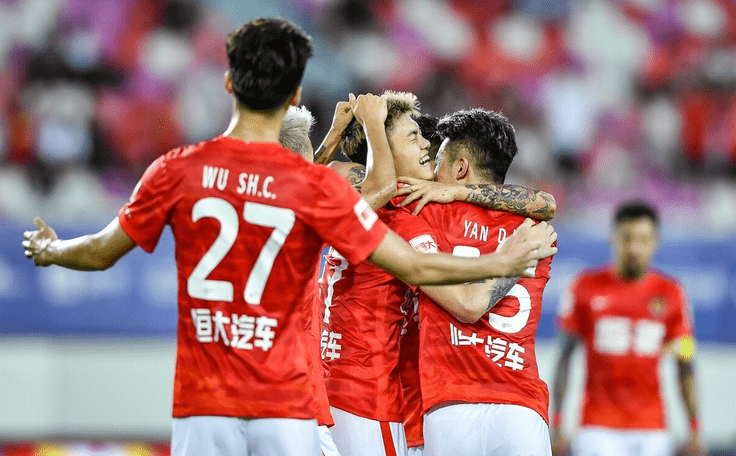 亚特兰大训练开放日，国际比赛日绝杀压哨引欢呼，中超在即，轮换策略成焦点的简单介绍