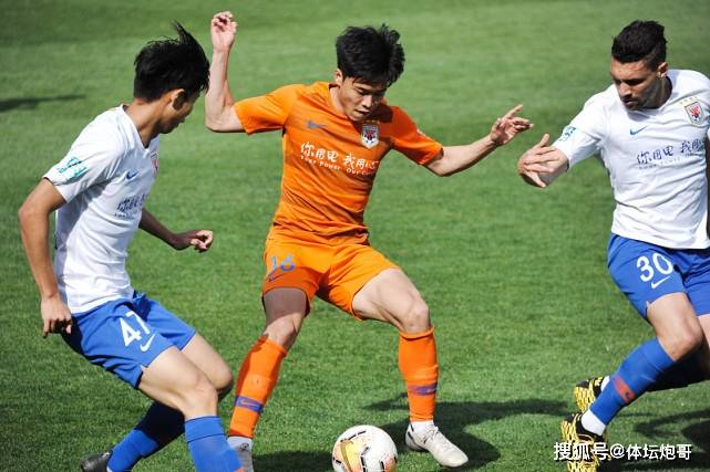 亚特兰大训练开放日，国际比赛日绝杀压哨引欢呼，中超在即，轮换策略成焦点的简单介绍