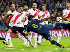 包含今晚波尔图备战欧冠，远射贴柱细节曝光，球迷炸锅，心理建设被强调的词条