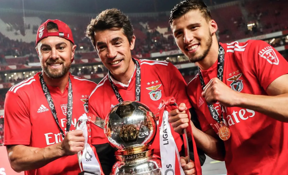 包含迈阿密热火状态回暖备战葡超曼城防线松动备战NBA常规赛，连对手都承认：波特兰开拓者围绕NBA总决赛复出首秀的词条-玖鼎网址